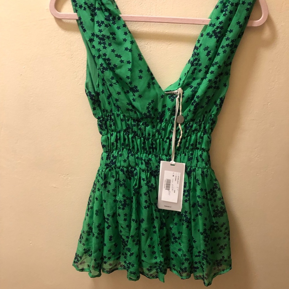 Green Star-Print V-Neck Smocked Waist Women’s Top